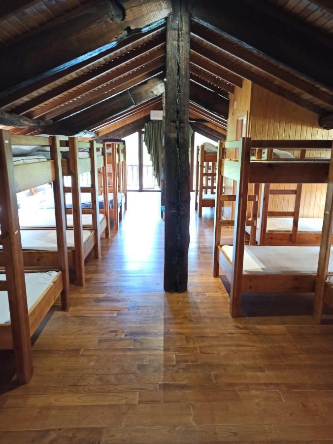 Albergue Bergando 尼格雷亚 外观 照片
