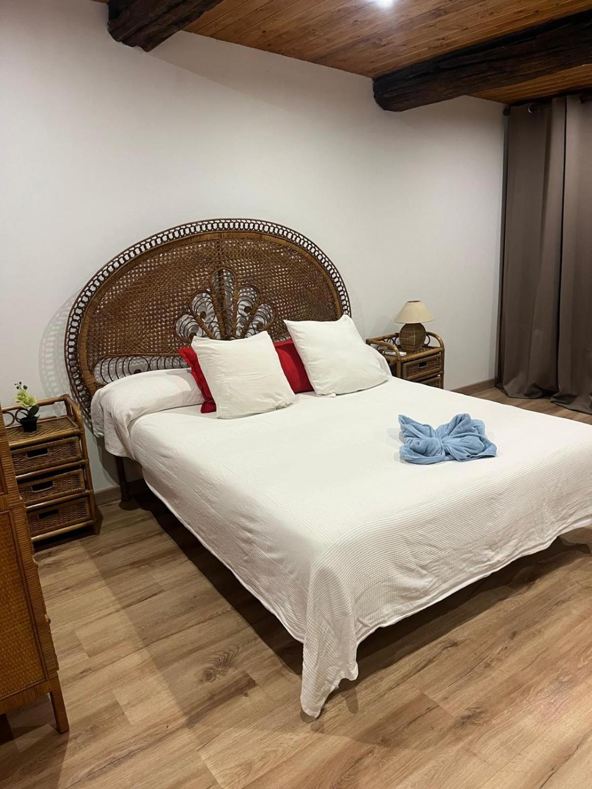 Albergue Bergando 尼格雷亚 外观 照片