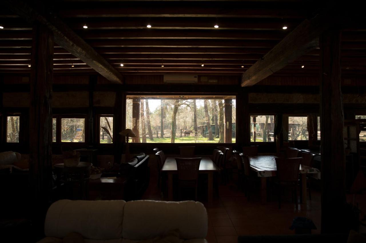 Albergue Bergando 尼格雷亚 外观 照片